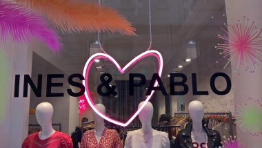 ines et pablo_enseigne.jpg