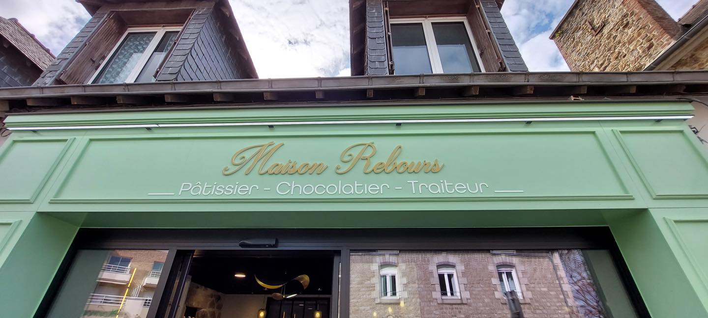 MAISON REBOURS